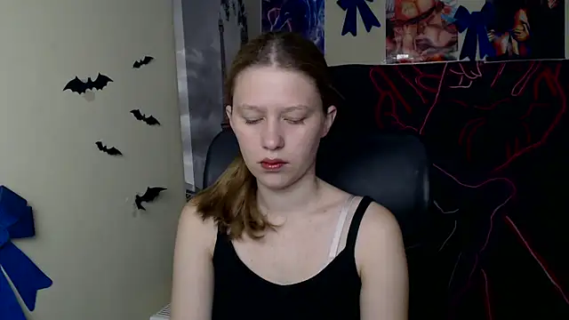 StellaCRL online show from April 24, 6:26 am
