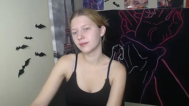 StellaCRL online show from November 12, 7:23 am