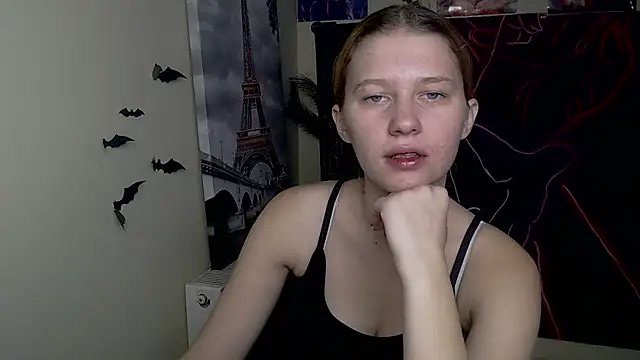 StellaCRL online show from November 13, 6:39 am