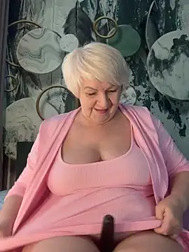 Laura Millf online show from February 20, 2:52 pm