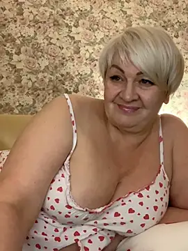 Laura Millf online show from March 3, 5:09 pm