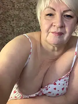 Laura Millf online show from March 9, 1:04 pm