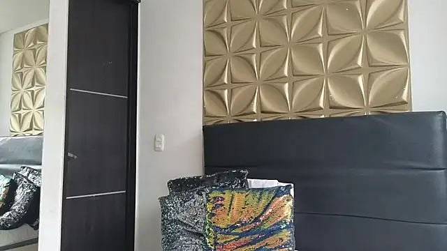 ANGEL  COOPER online show from March 1, 2:55 pm