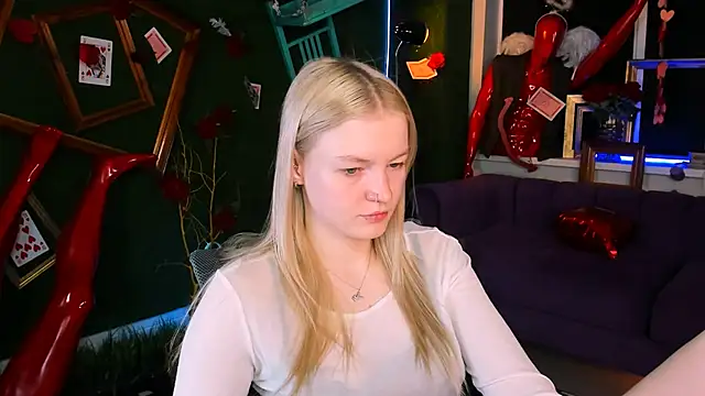 GraceGlamour online show from February 26, 5:07 am