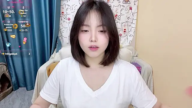 Snapshot of Supassra_Sp chatting on February 11, 2:02 pm Supassra Sp online show from February 11, 2:02 pm