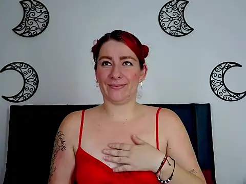 Snapshot of PamelaMK chatting on September 18, 11:13 am PamelaMK online show from September 18, 11:13 am