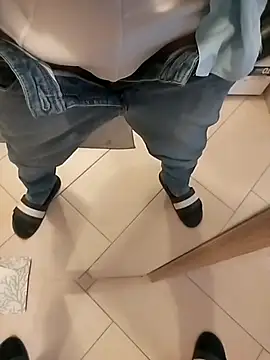 ptrz990 online show from November 5, 1:58 pm