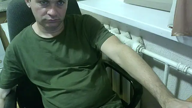 Snapshot of AlDON59 chatting on September 29, 6:35 pm AlDON59 online show from September 29, 6:35 pm