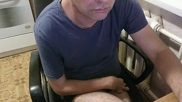 Snapshot of AlDON59 chatting on October 2, 6:33 pm AlDON59 online show from October 2, 6:33 pm