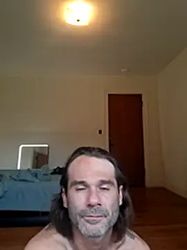 catalpaworm08 online show from July 5, 11:11 pm