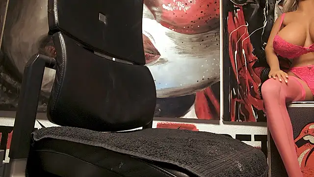 dani4334 online show from March 23, 9:47 pm