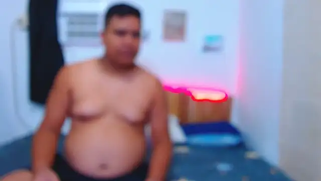 lucasandSofi online show from October 10, 12:44 am