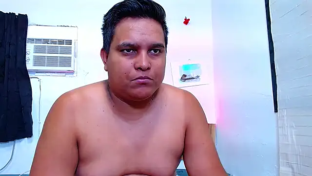 lucasandSofi online show from November 3, 3:15 pm