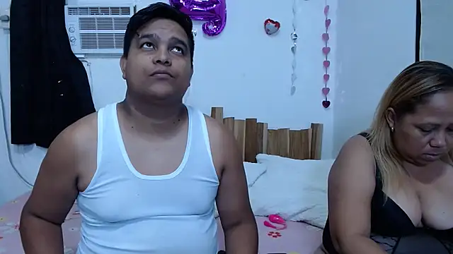 lucasandSofi online show from February 20, 2:19 am