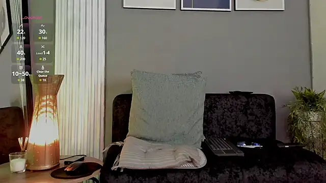 thomas eliotts online show from July 1, 7:36 pm