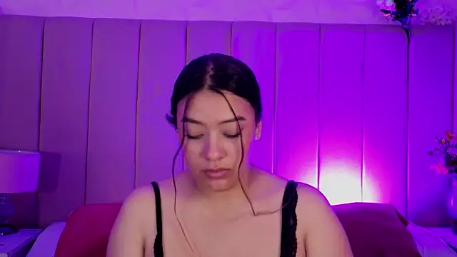 MollyBigBoobs12 online show from April 20, 10:44 pm