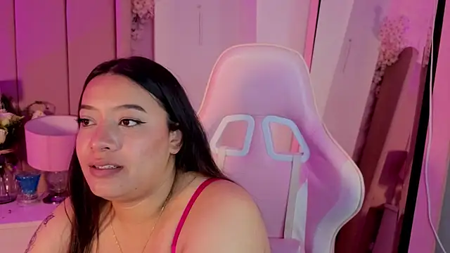 MollyBigBoobs12 online show from May 28, 9:21 pm