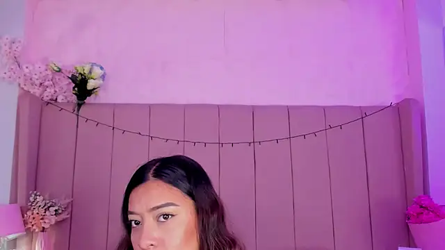 MollyBigBoobs12 online show from November 24, 8:31 pm