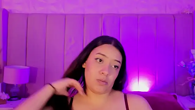 MollyBigBoobs12 online show from May 7, 9:51 pm