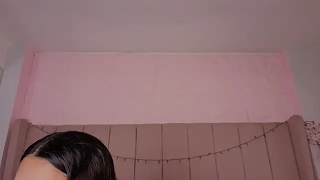 MollyBigBoobs12 online show from October 21, 8:30 pm