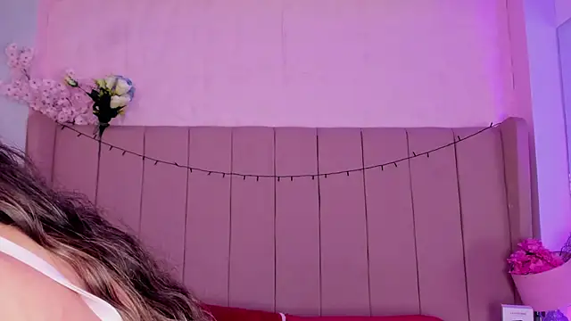 MollyBigBoobs12 online show from November 25, 8:42 pm