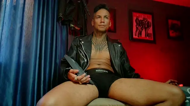 Leonnardo Jaramillo online show from June 20, 12:43 pm