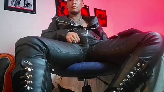 Leonnardo Jaramillo online show from January 5, 5:27 pm