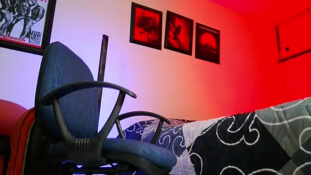 Leonnardo Jaramillo online show from September 11, 12:05 pm