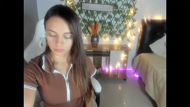 Sara lopez 28 online show from November 8, 1:20 am