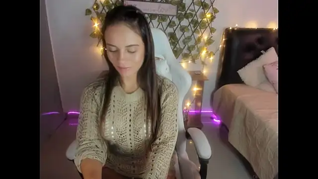 Sara lopez 28 online show from November 11, 2:45 pm