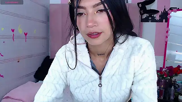 sara caplerx online show from December 1, 12:28 pm