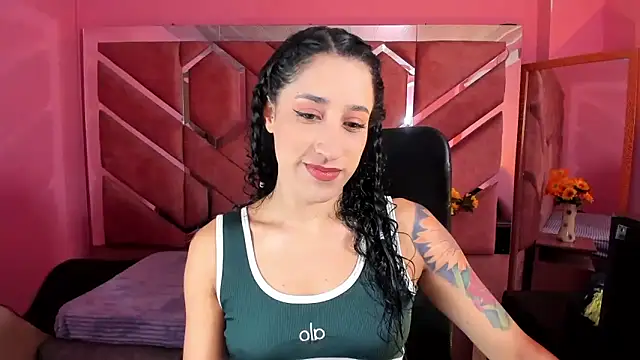 Snapshot of Eimy_Sexy_ chatting on October 14, 2:07 pm Eimy Sexy online show from October 14, 2:07 pm