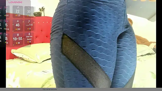 Snapshot of sharoncute1 chatting on March 5, 3:51 am sharoncute1 online show from March 5, 3:51 am