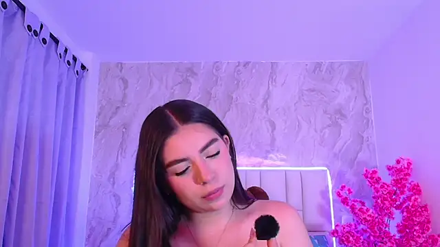 IsabellaAnngel online show from May 22, 10:41 pm