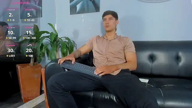 Damian23   online show from February 17, 1:55 pm