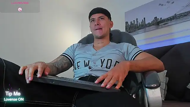 Damian23   online show from March 6, 1:39 pm