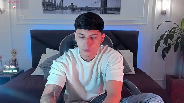 Damian23   online show from March 21, 1:26 pm