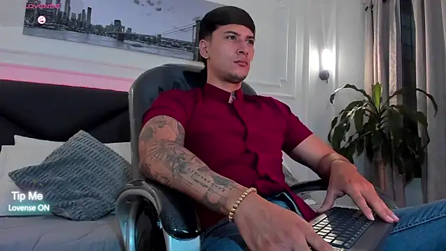 Damian23   online show from March 19, 10:37 am