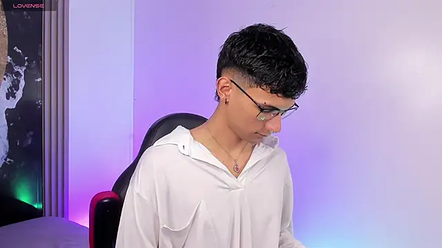 Alexx tc online show from March 26, 4:00 am