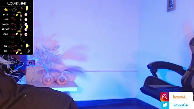 Alexx tc online show from October 3, 7:43 am