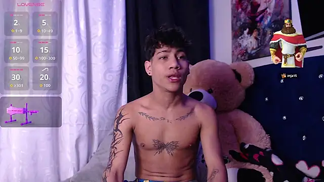 Snapshot of Sexys_Boys_Hot1 chatting on November 12, 2:48 am Sexys Boys Hot1 online show from November 12, 2:48 am