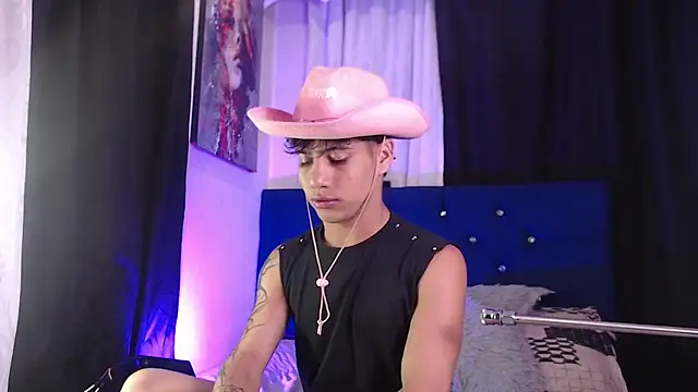 Sexys Boys Hot1 online show from February 4, 1:22 am