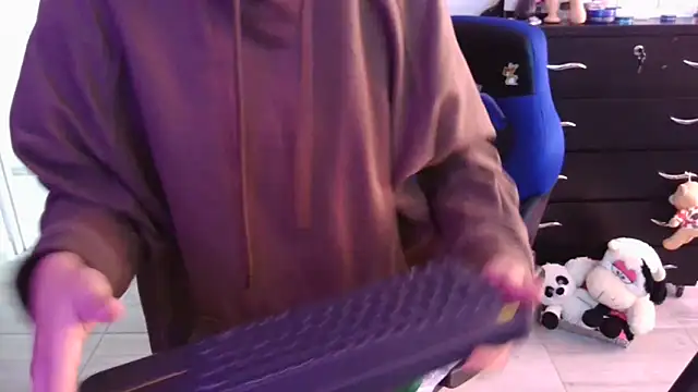 thomascooper7 online show from November 24, 6:08 pm