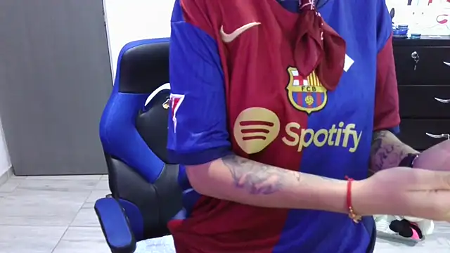 thomascooper7 online show from February 23, 12:34 am