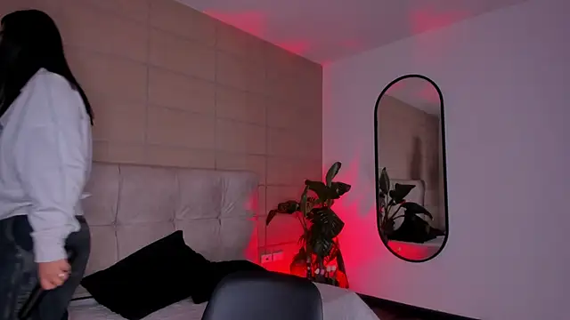 Christine Laam online show from February 10, 12:15 pm