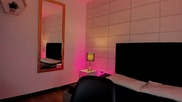 Christine Laam online show from February 11, 12:27 pm