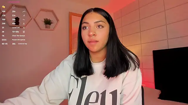 Christine Laam online show from November 25, 12:16 pm