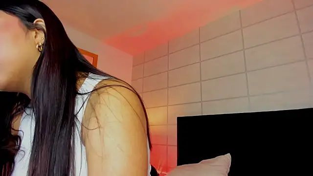 Christine Laam online show from October 27, 12:06 pm