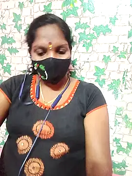 Snapshot of Tamil_queensexy chatting on December 31, 5:51 pm Tamil queensexy online show from December 31, 5:51 pm