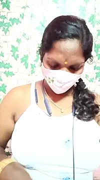 Snapshot of Tamil_queensexy chatting on December 19, 8:44 pm Tamil queensexy online show from December 19, 8:44 pm